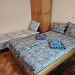 за гости меркурий Apartment Veliko Tarnovo