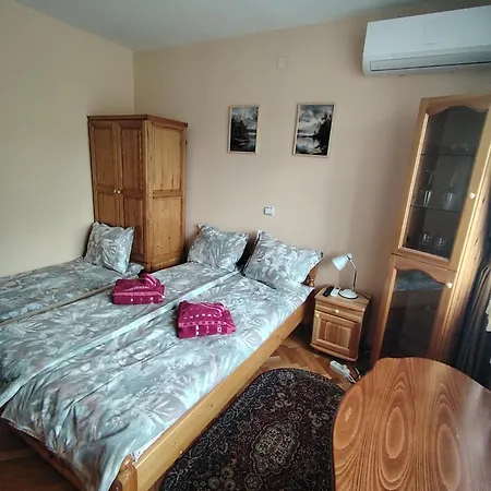 за гости меркурий Veliko Tarnovo