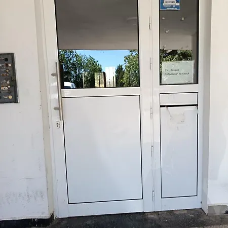 за гости меркурий Apartment *